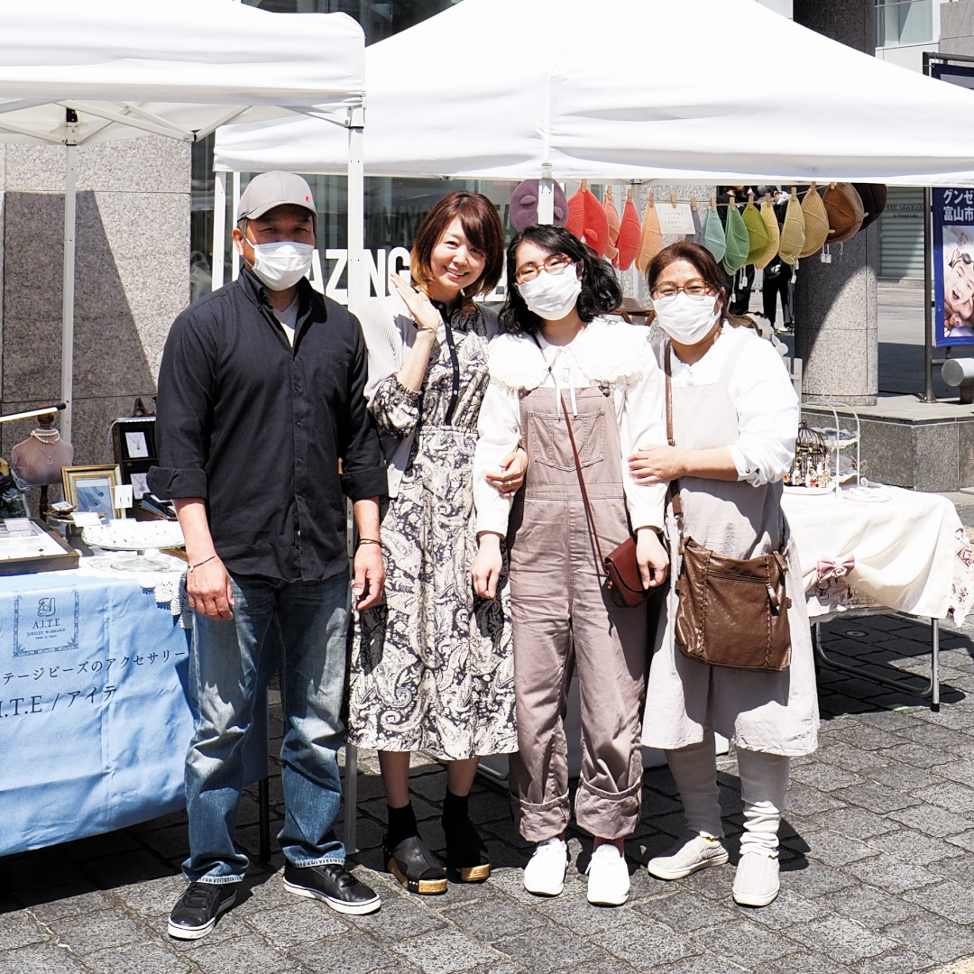 越中大手市場出店者