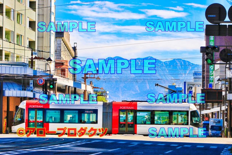 toy0171【ダウンロード画像　富山市中心部を行く市内電車】