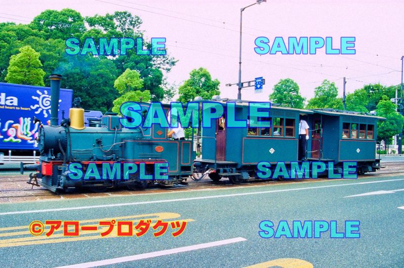 chu0009【ダウンロード画像　愛媛県の伊予鉄道　坊っちゃん列車編成写真】