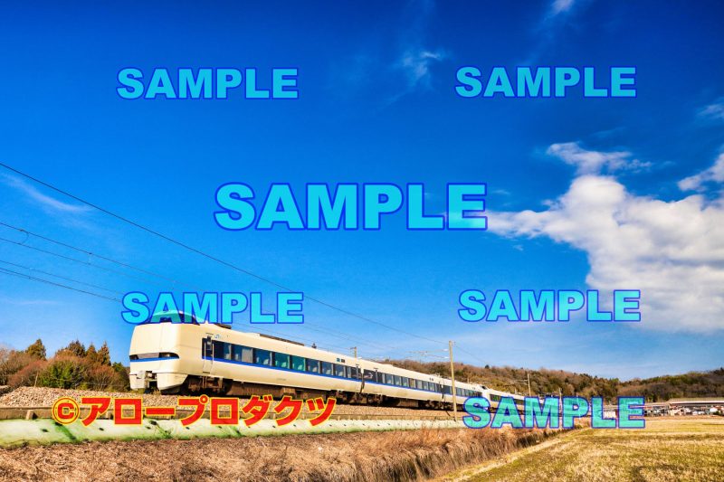 hrk0001【ダウンロード画像　冬の北陸線　晴天時の683系特急サンダーバード編成写真】