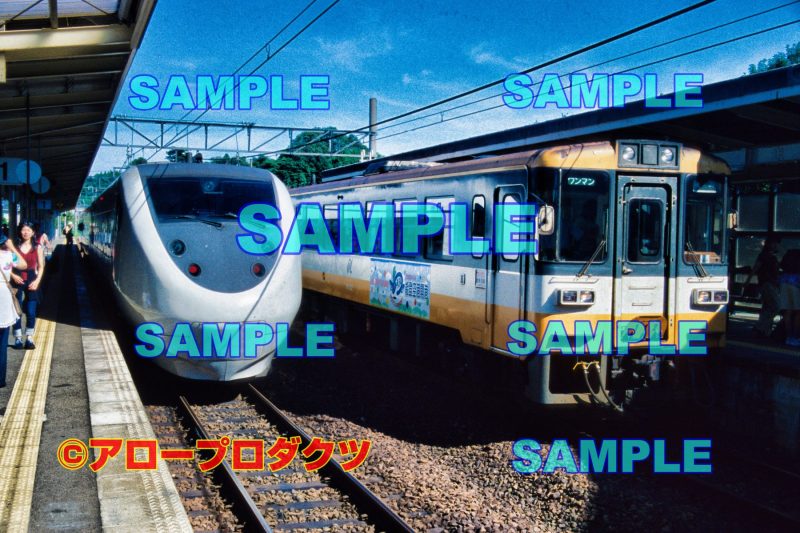 hrk0025【ダウンロード画像　681系特急電車とのと鉄道の車両】