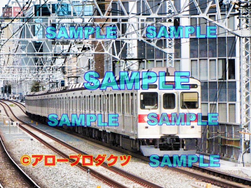 kan0054【ダウンロード画像　東急田園都市線の8500系編成写真】