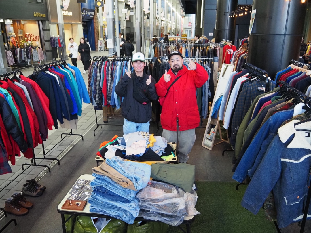 old clothes marketの様子2