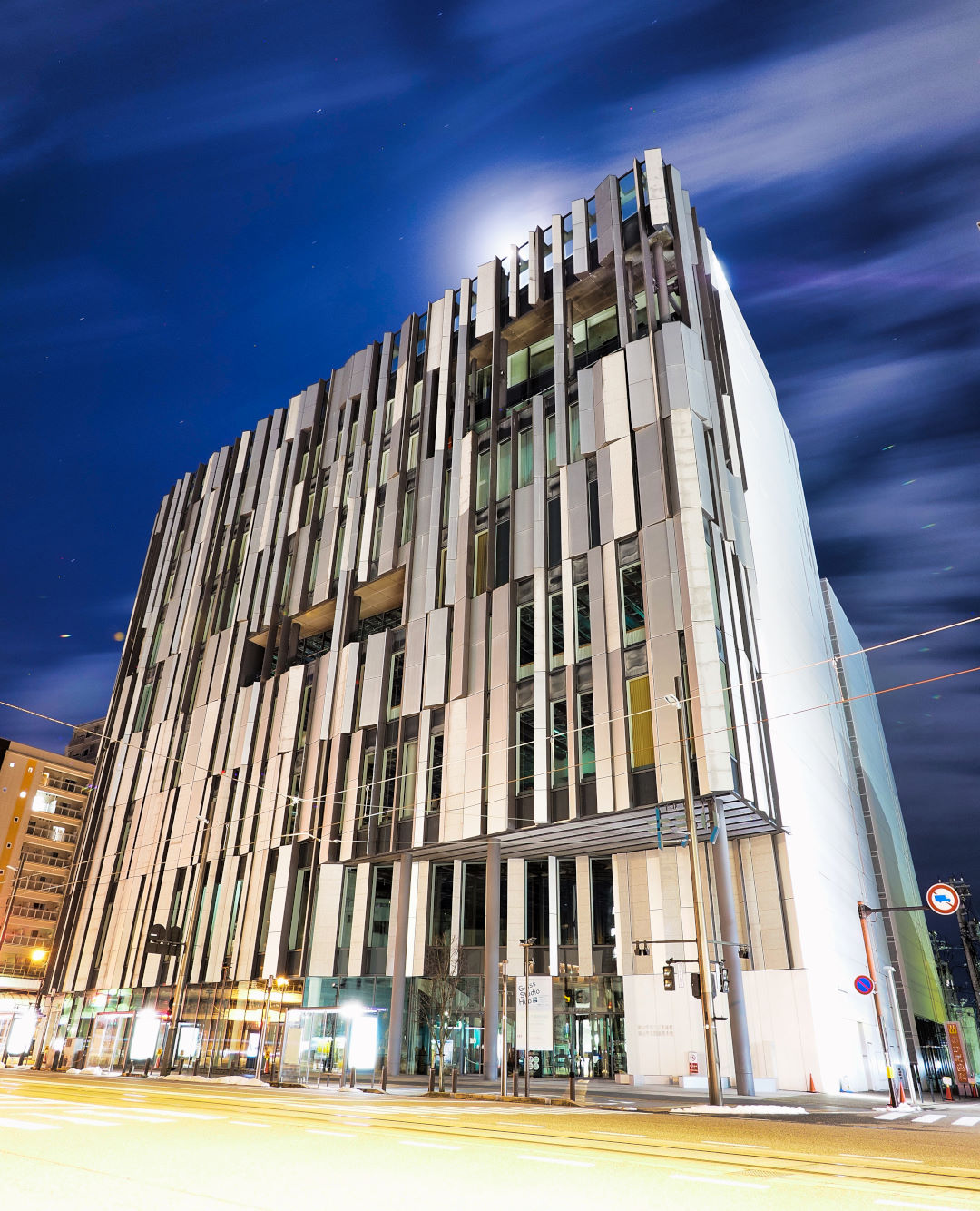 TOYAMAキラリの外観 TOYAMA Kirari exterior